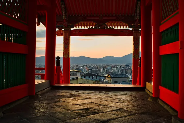 La Puerta de Hayu Marka: The Gate Of The Gods