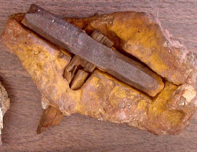 "The London Artifact" or "The London Hammer" (Texas)